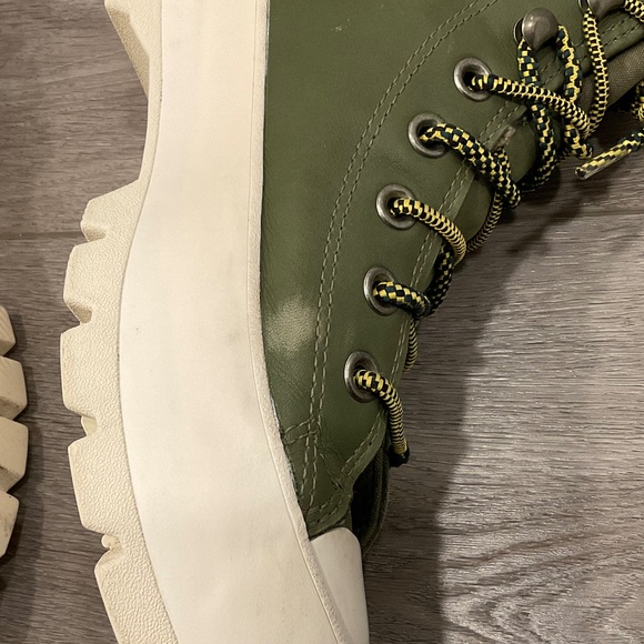 CONVERSE Chuck Taylor Lugged All Star High Top Sneaker  Army Green Size 7.5 - Picture 11 of 13